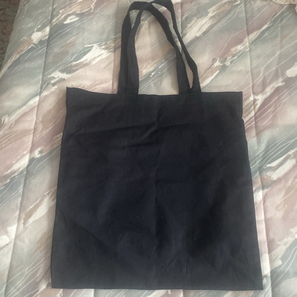 Reusable tote says Rethink Food black and green about 15 in long x 14.5 in wide. - Picture 4 of 7